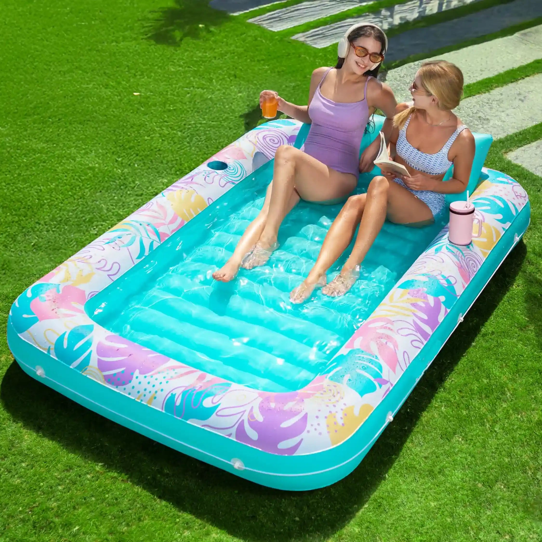 Inflatable Pool Loungers/Floats: 70“ x 46” and 85“ x 57”